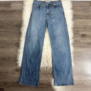 Abercrombie & Fitch Womens 90s Relaxed Jean High Rise Size 28/6R